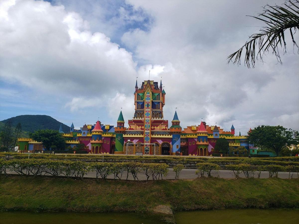 Apto Nantes Com Vista Pro Beto Carrero World Penha  Dış mekan fotoğraf